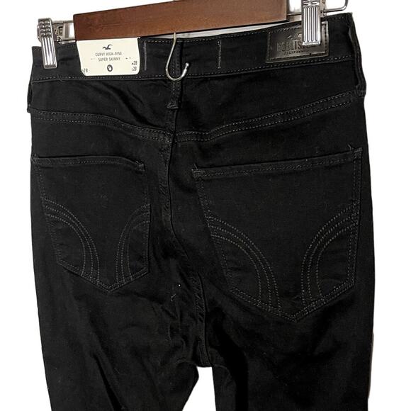 NWT Hollister Curvy High Rise Super Skinny Distressed Jeans Black Denim Size 7 - Picture 4 of 7